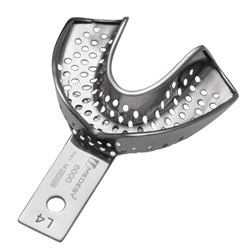 IMPRESSION TRAY PERFORATED WITH RIM LOWER MEDIUM