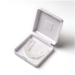 WHITE DENTAL BEAUTY TRAY CASE WHITE 20 PACK